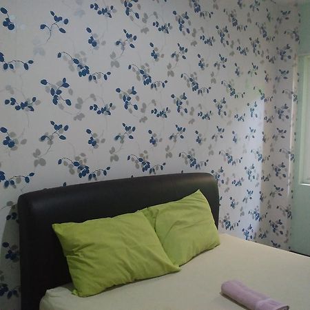 Budget Guest House Tunas Mandiri Jaya Malang Ngoại thất bức ảnh