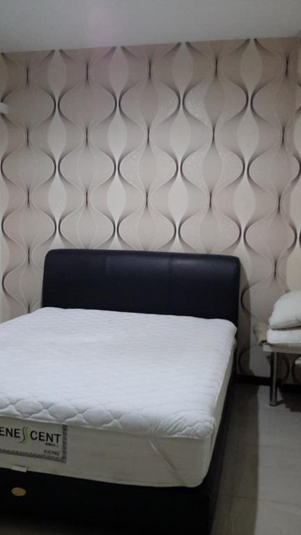 Budget Guest House Tunas Mandiri Jaya Malang Phòng bức ảnh
