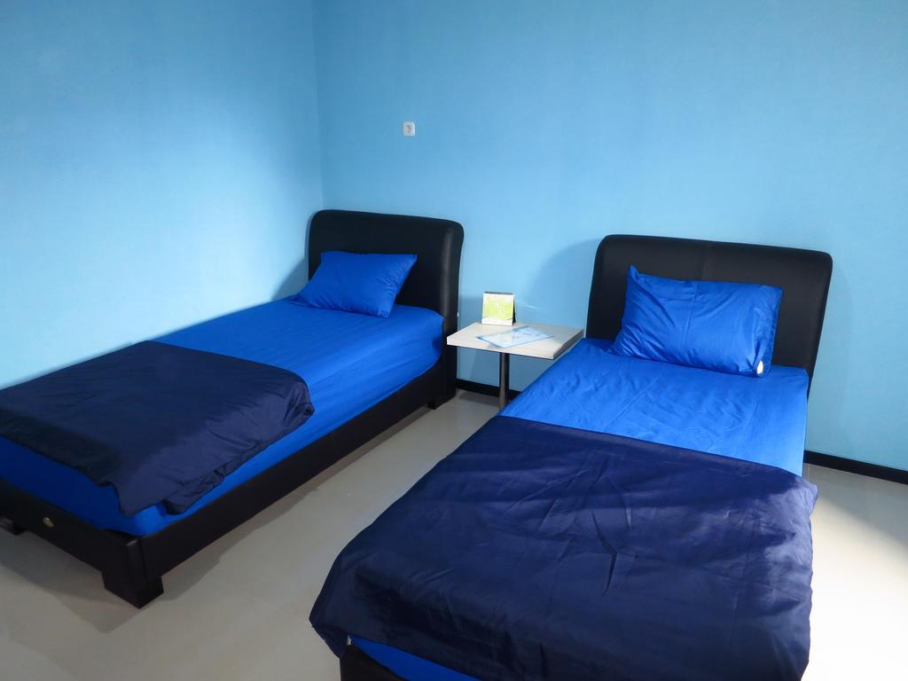 Budget Guest House Tunas Mandiri Jaya Malang Ngoại thất bức ảnh